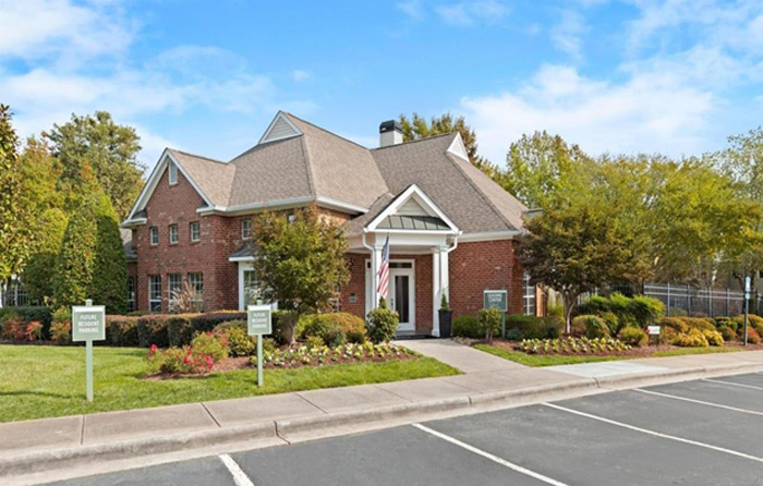 Leasing Center