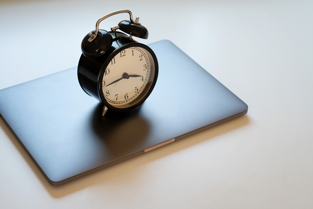 Keep reading for some tips to help you set aside screen time.