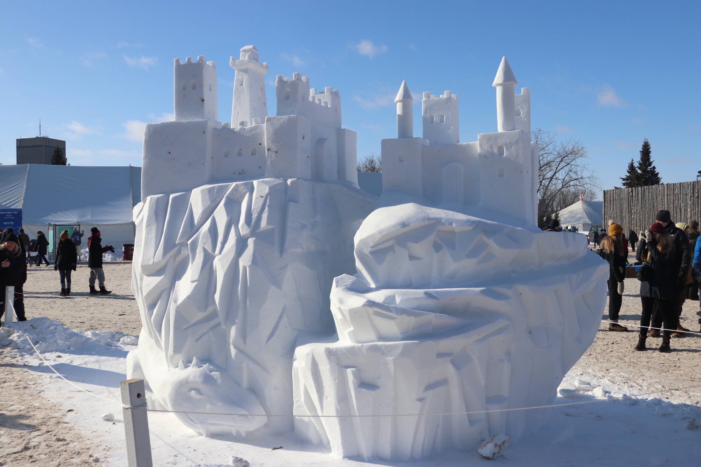 Snow Sculpture - USA - Festival du Voyageur - Photo par: Marie Berckvens