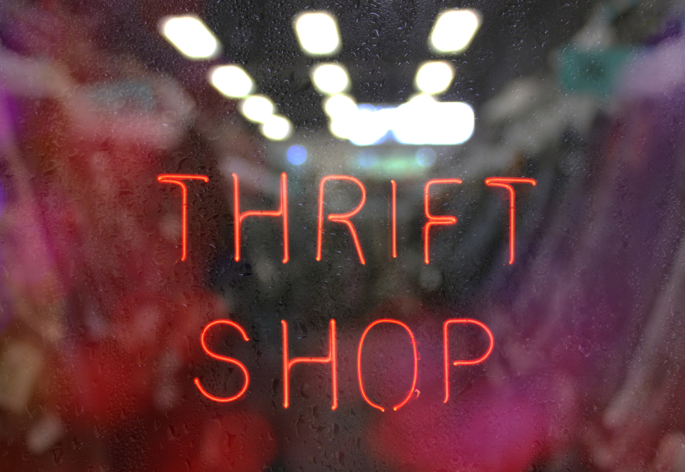 Start thrift shopping this season!