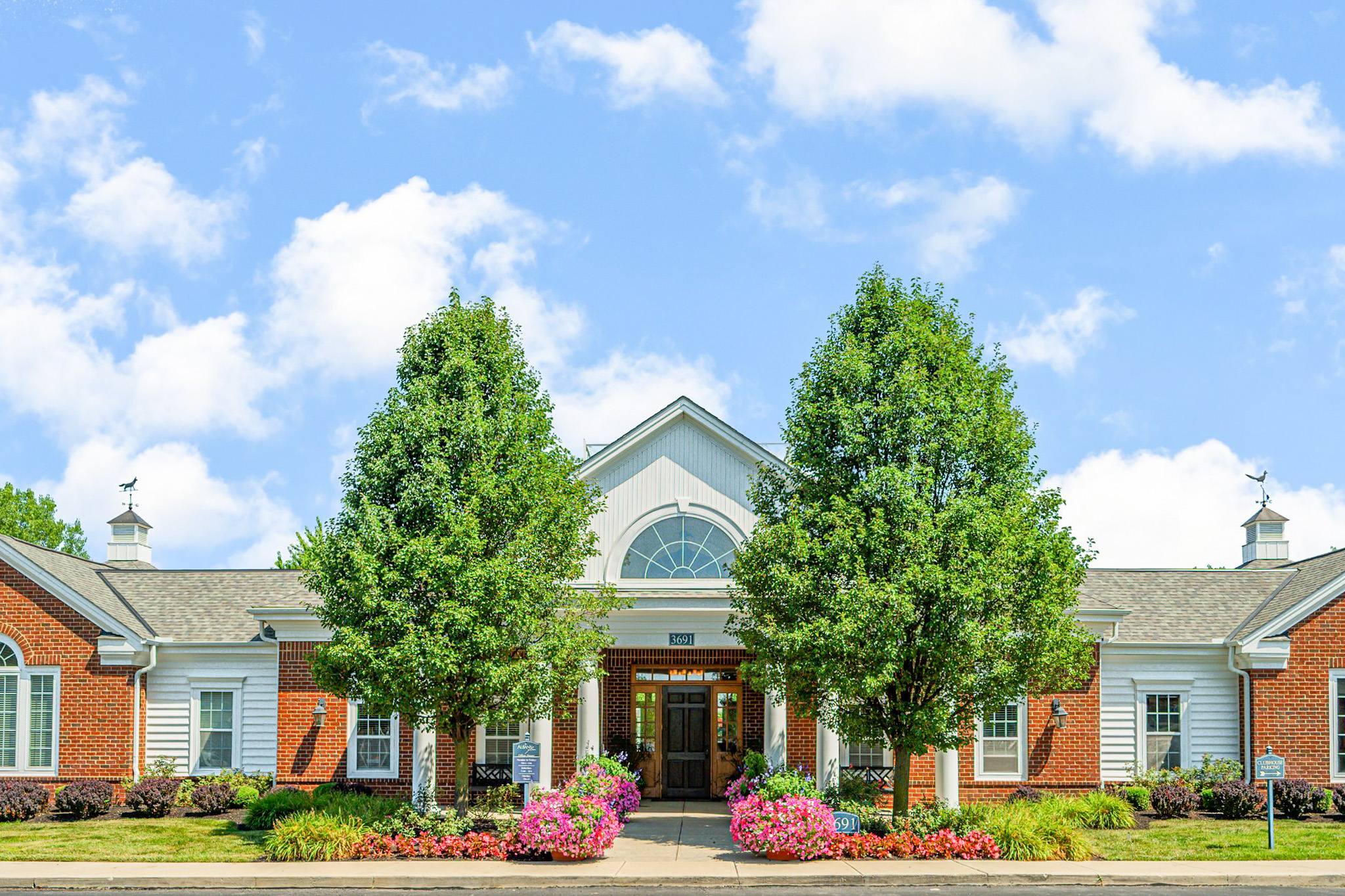 Albany Glen, apartments in New Albany, top rated apartments in New Albany, Ohio