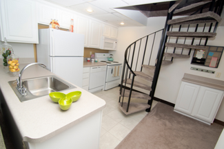 The Oaks Apartments | East Lansing Apartments Near Michigan State University