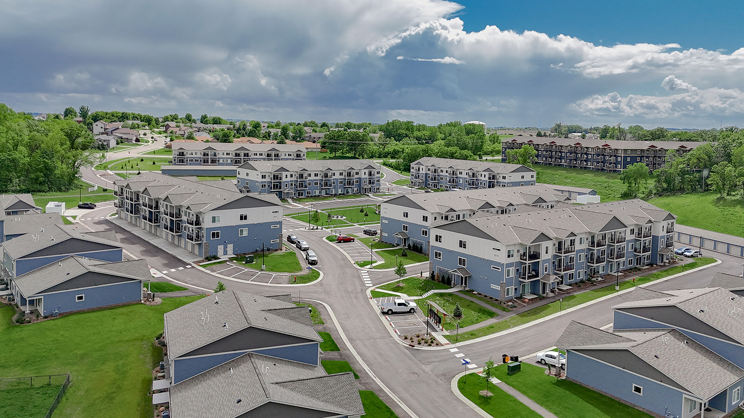 The Lodge at Overland Apartments Near Mayo Clinic Rochester MN