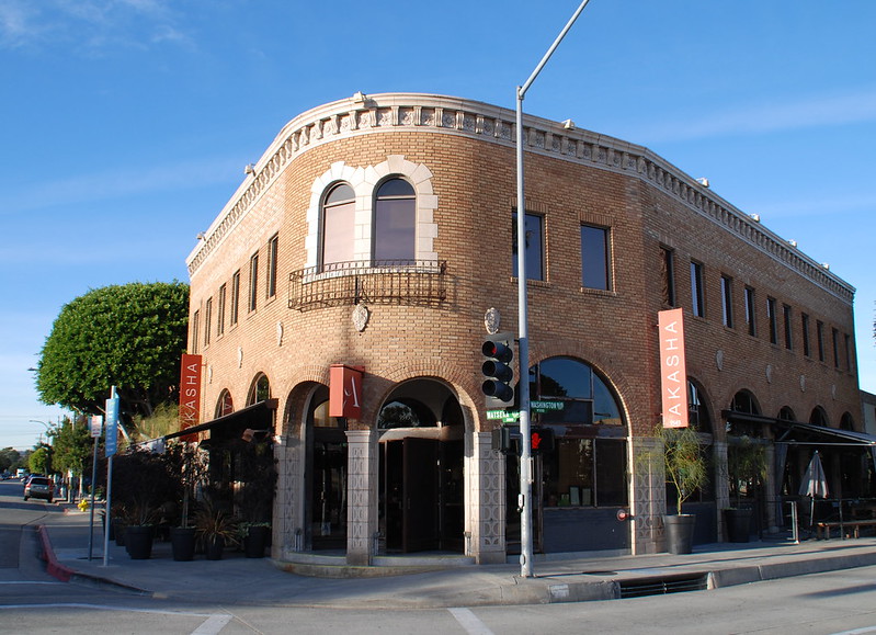 Vintage Commercial Building, Downtown Culver City CA, photo by joe wolf, culver city living