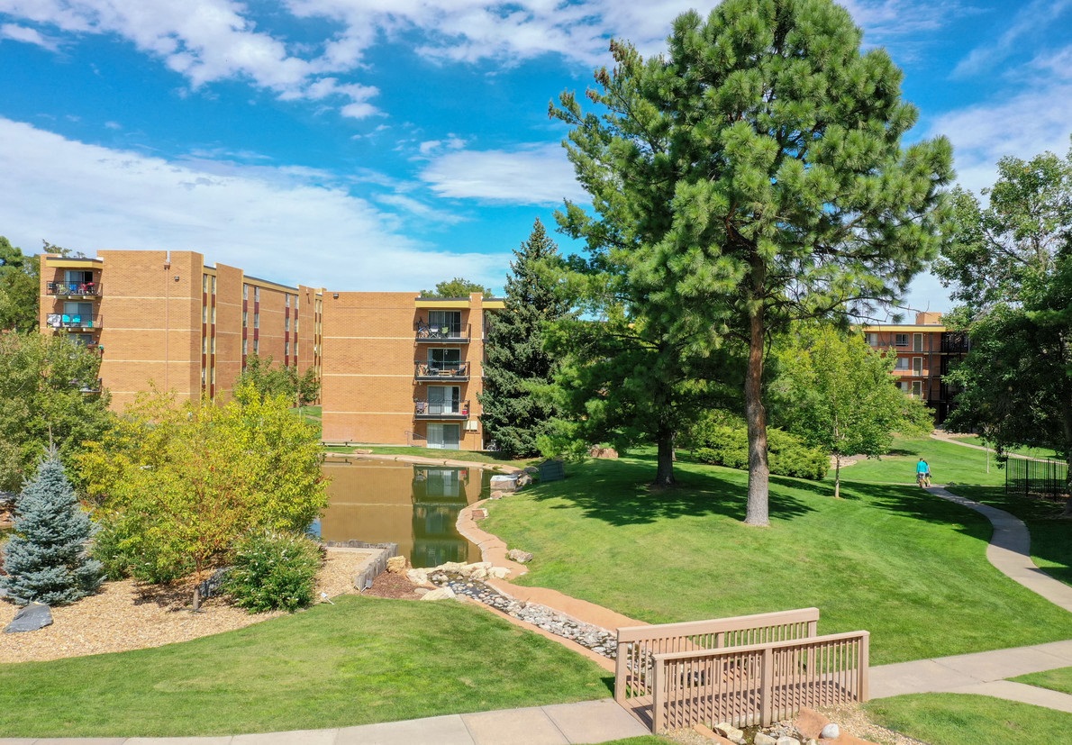at Monaco Lakes Apt, Colorado