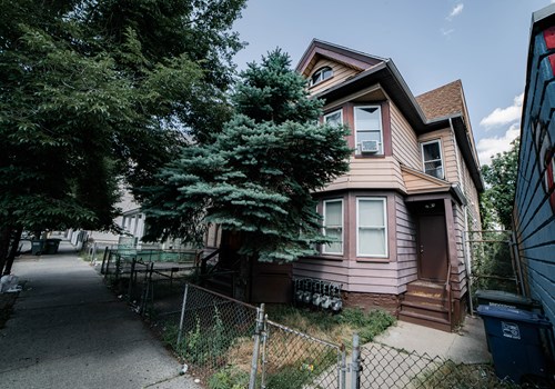 1092 East Main Street