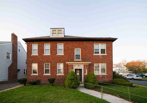 305 Main Street