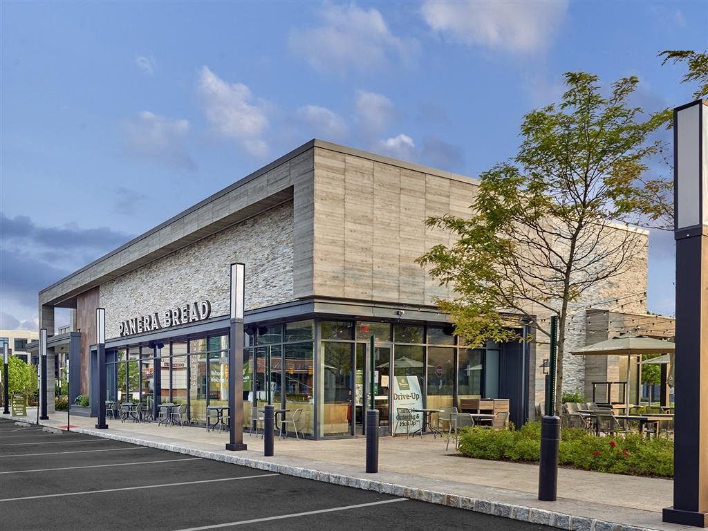 Panera Bread at the Shoppes at Vermella Union, Union NJ