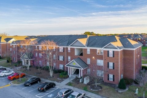luxury student housing apartments greenville nc