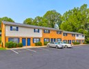 The Groves Apartments