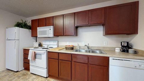 luxury student housing apartments greenville nc