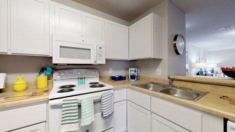 luxury student housing apartments greenville nc