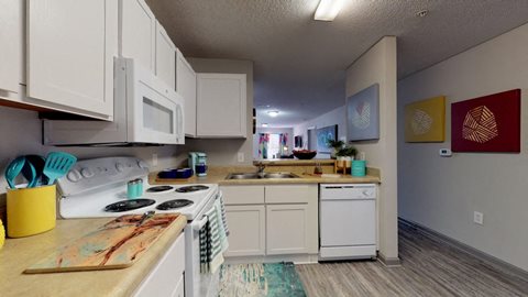 luxury student housing apartments greenville nc