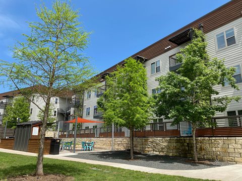Thornton Flats - Exterior