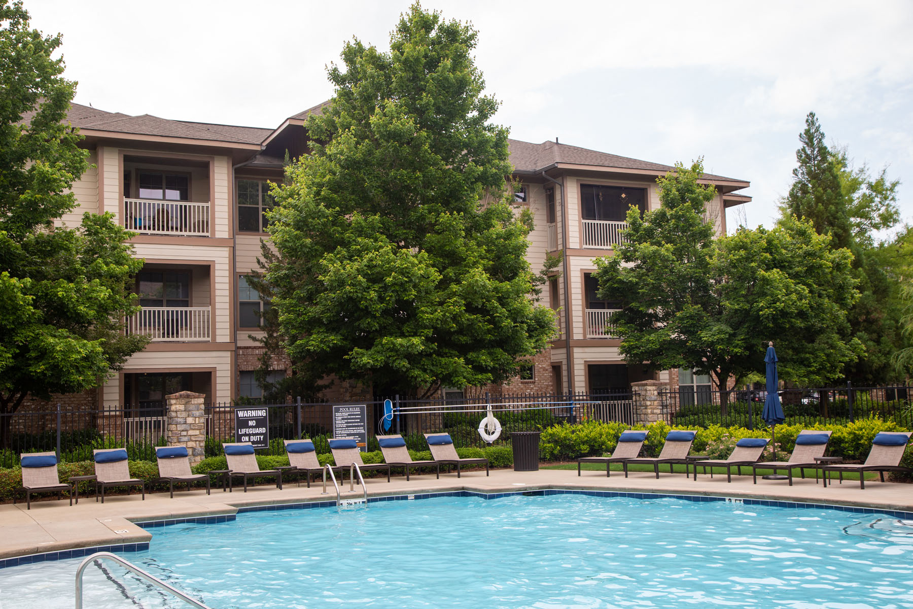 Legacy At Walton Lakes Apartments In Atlanta Ga