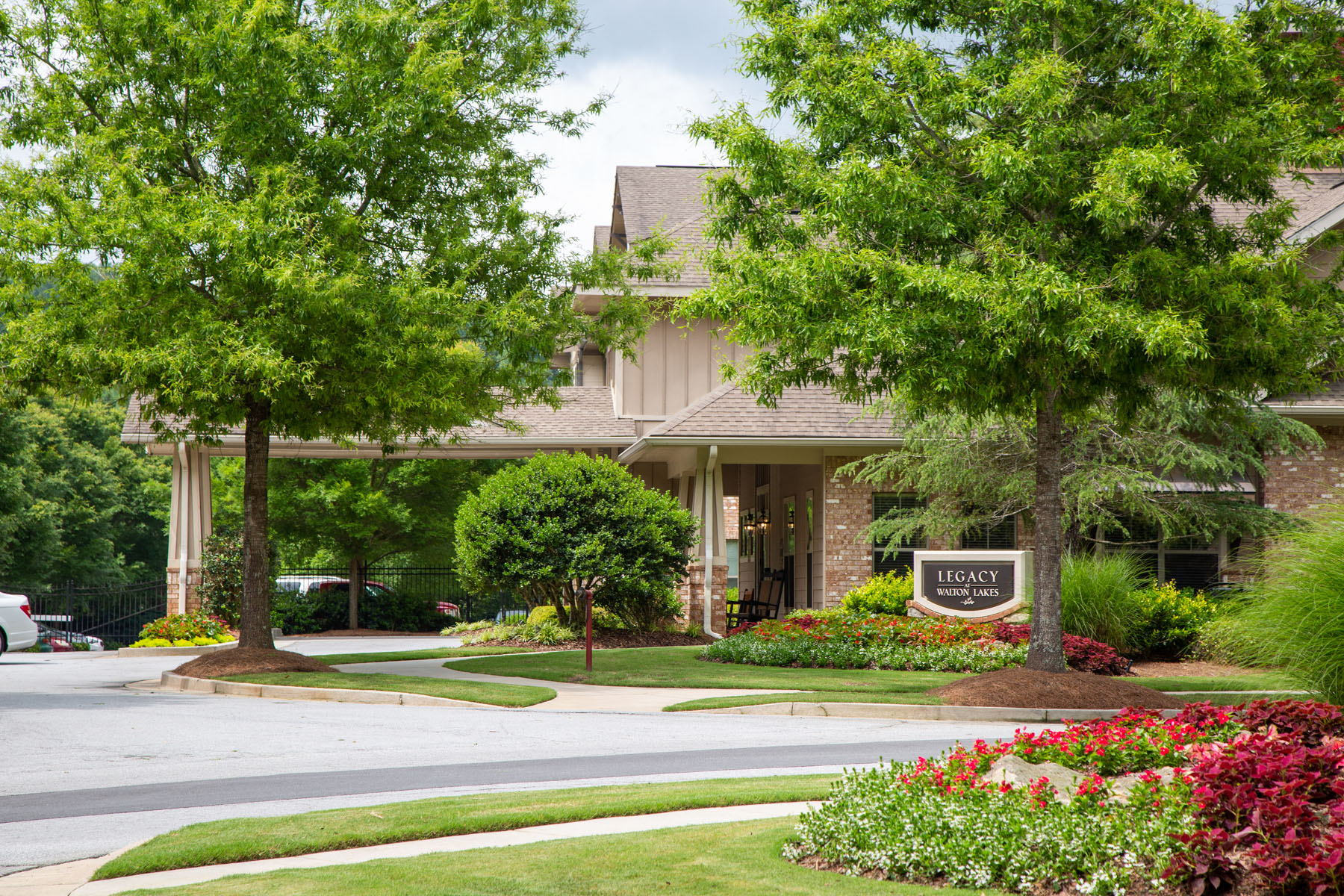 Legacy At Walton Lakes Apartments 4687 Camp Creek Pkwy Atlanta Ga Rentcafe