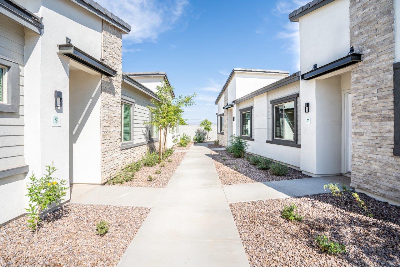Village Greens of Queen Creek Apartments in Queen Creek, AZ RENTCafe