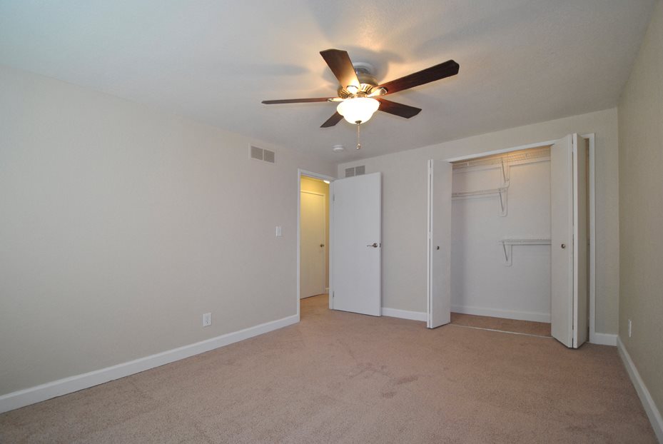 coolidge place townhomes bedroom