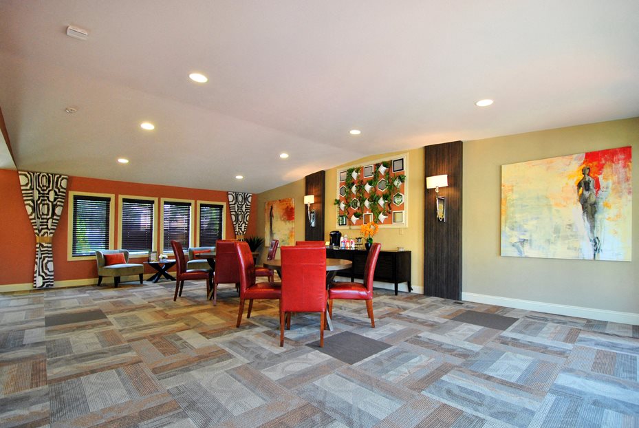 coolidge place townhomes club house