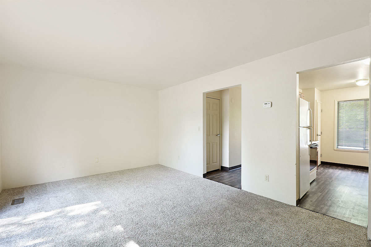 Foxfire Apartments | Apartments in Jackson, MI