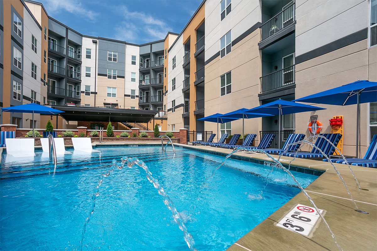 View Photos of Luxury Apartments in Beachwood, OH The Aster