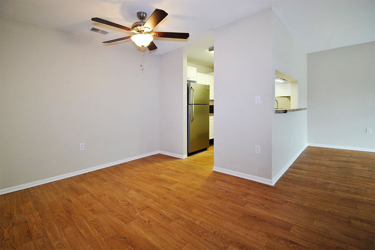 the lakes of holland apartments ceiling fans