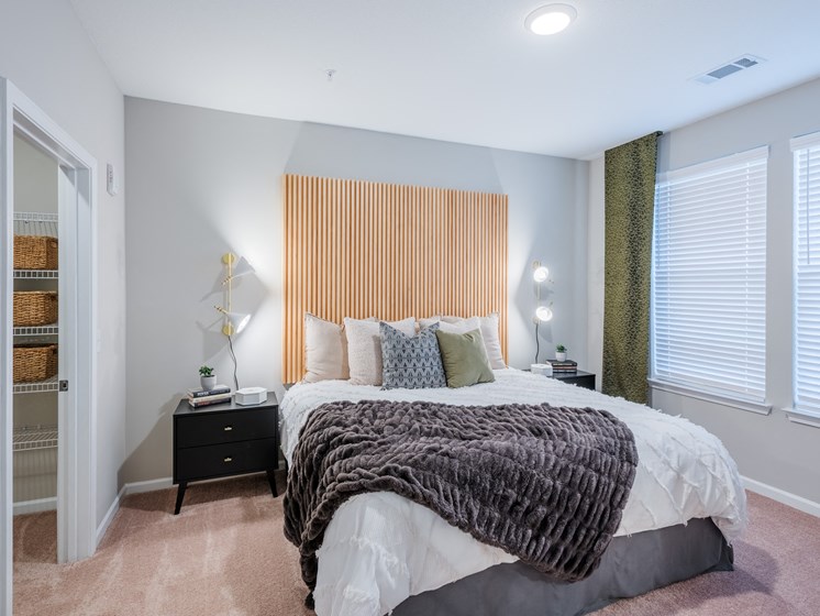 Spacious apartment bedroom with large closet at Bon Haven townhome rentals