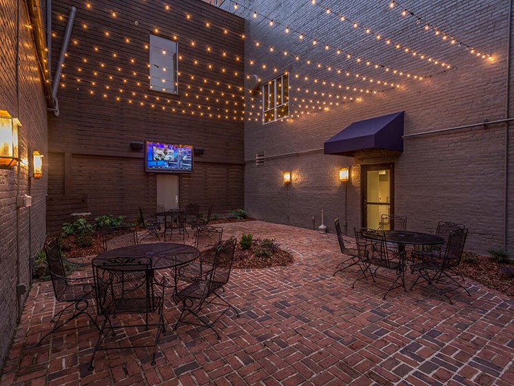 Outdoor Entertainment Lounge at The Tower, Tuscaloosa