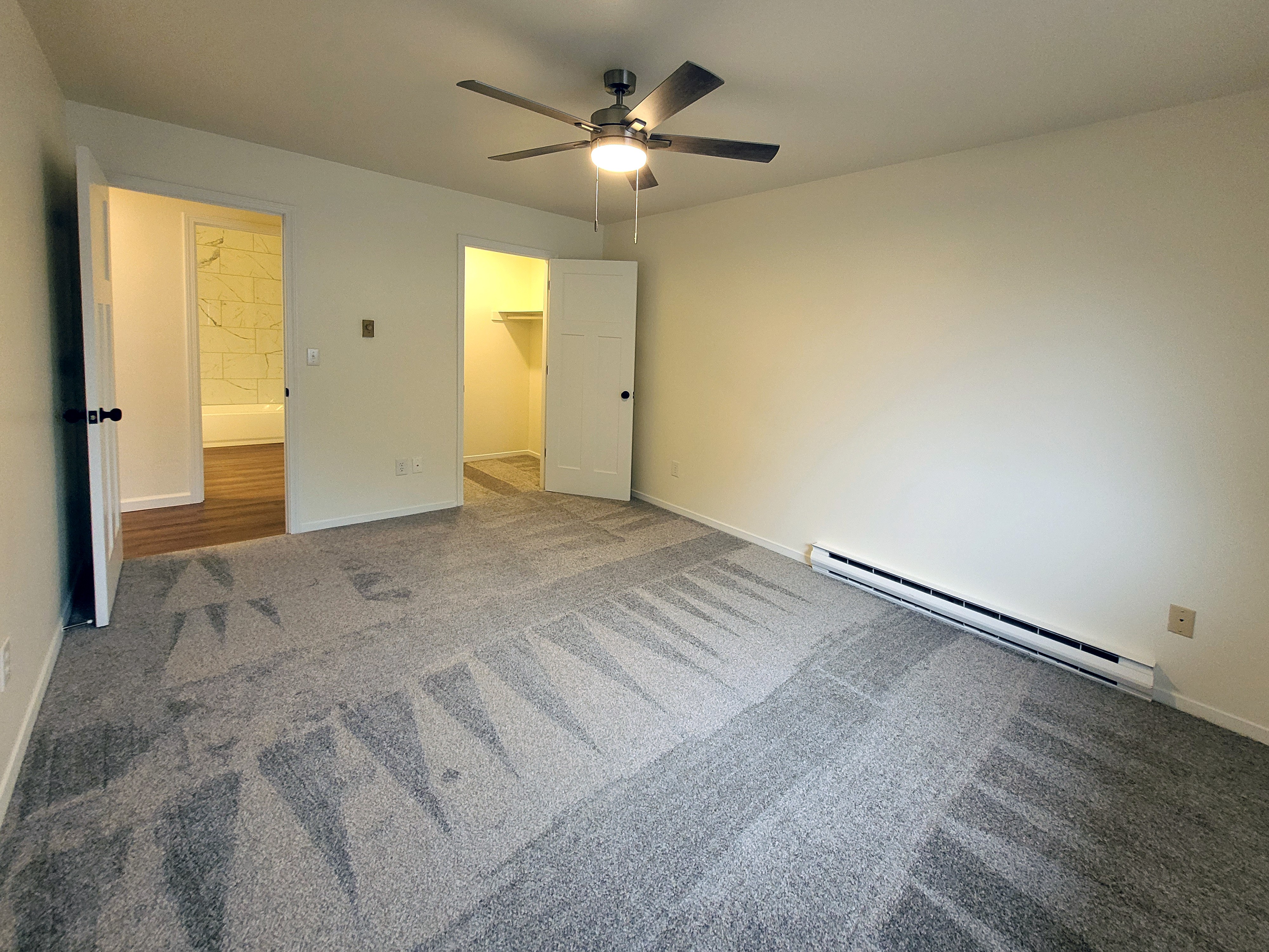 Gallery Photo 10