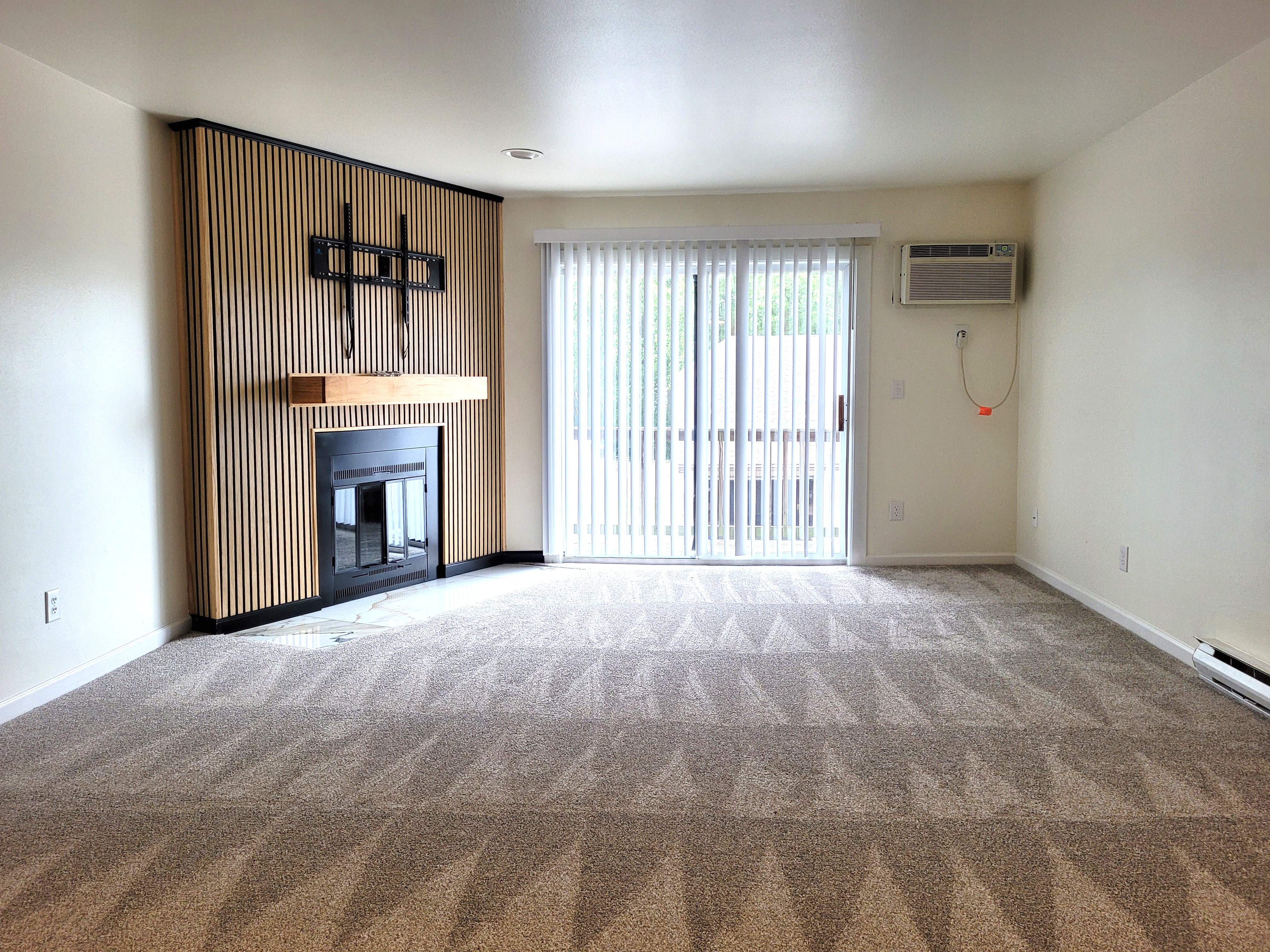 Cottonwood Creek Apartments