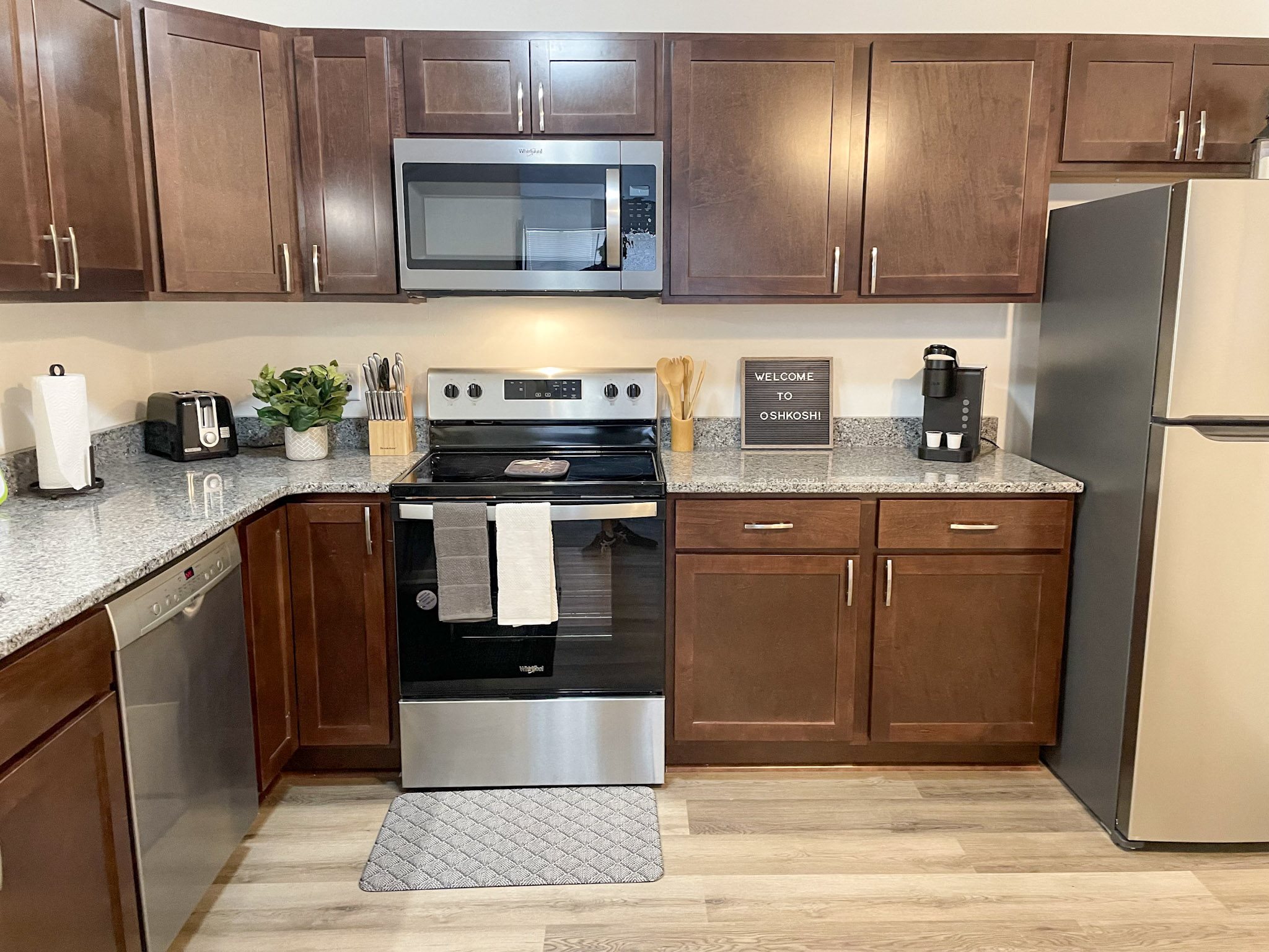 Fully Furnished Kitchen