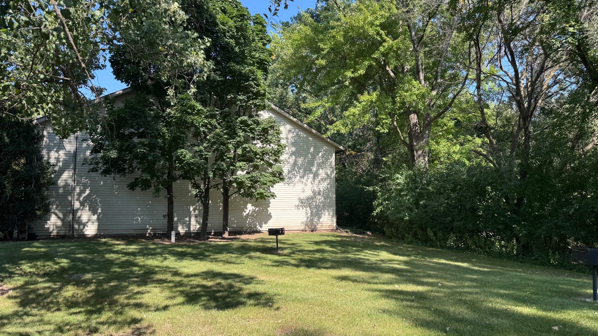 Cottonwood Creek Apartments