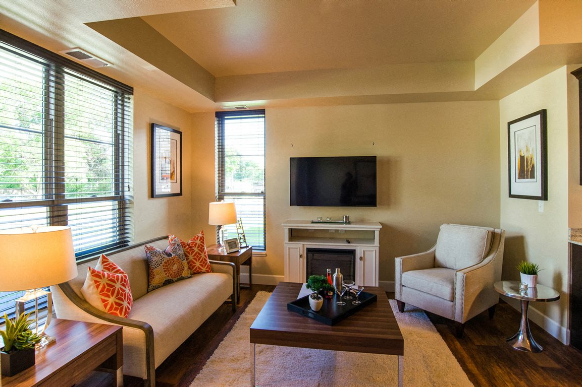 Siena Apartments | Photo Gallery | Apartments in St. Louis Park | Weidner