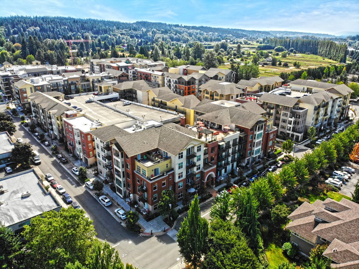 Woodin Creek Village | Photo Gallery | Apartments in Woodinville | Weidner