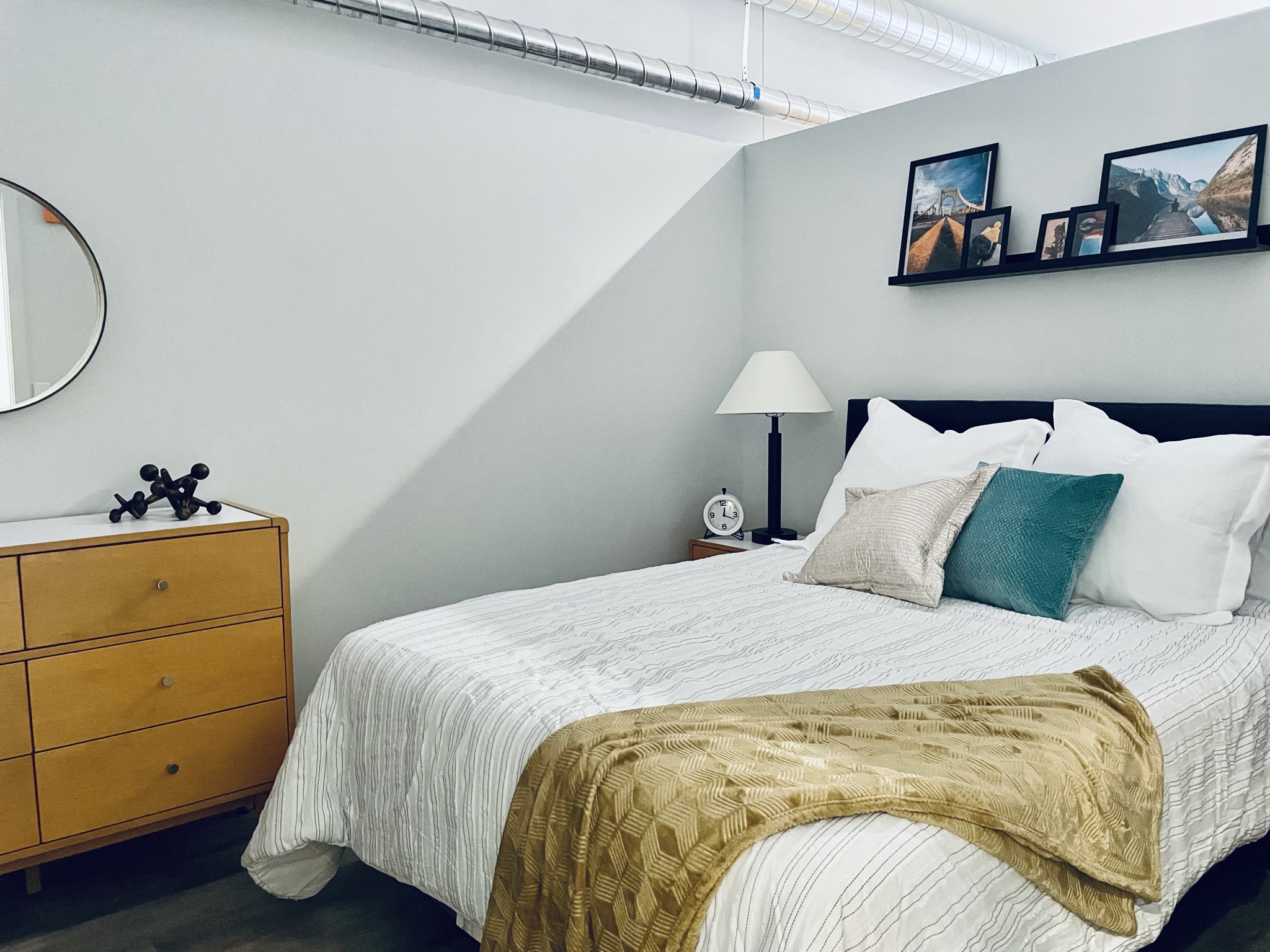 Model Bedroom