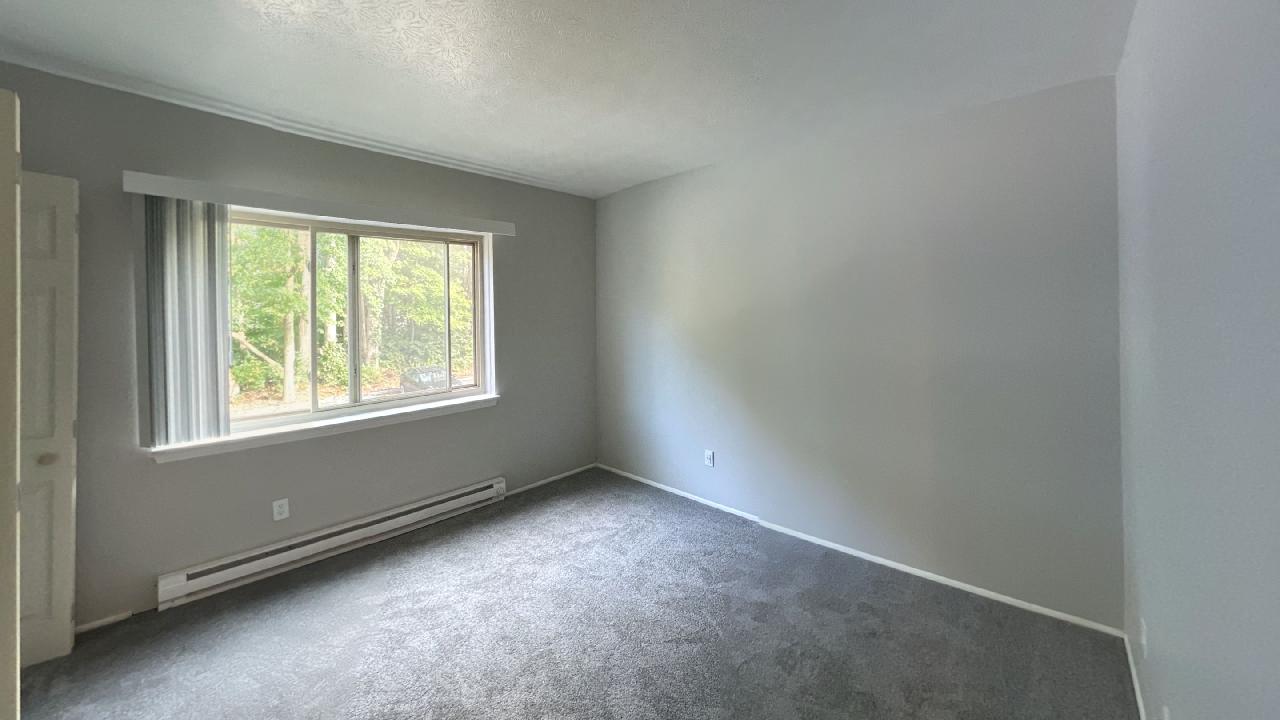 44240 Apartments Jordan Court Apartments