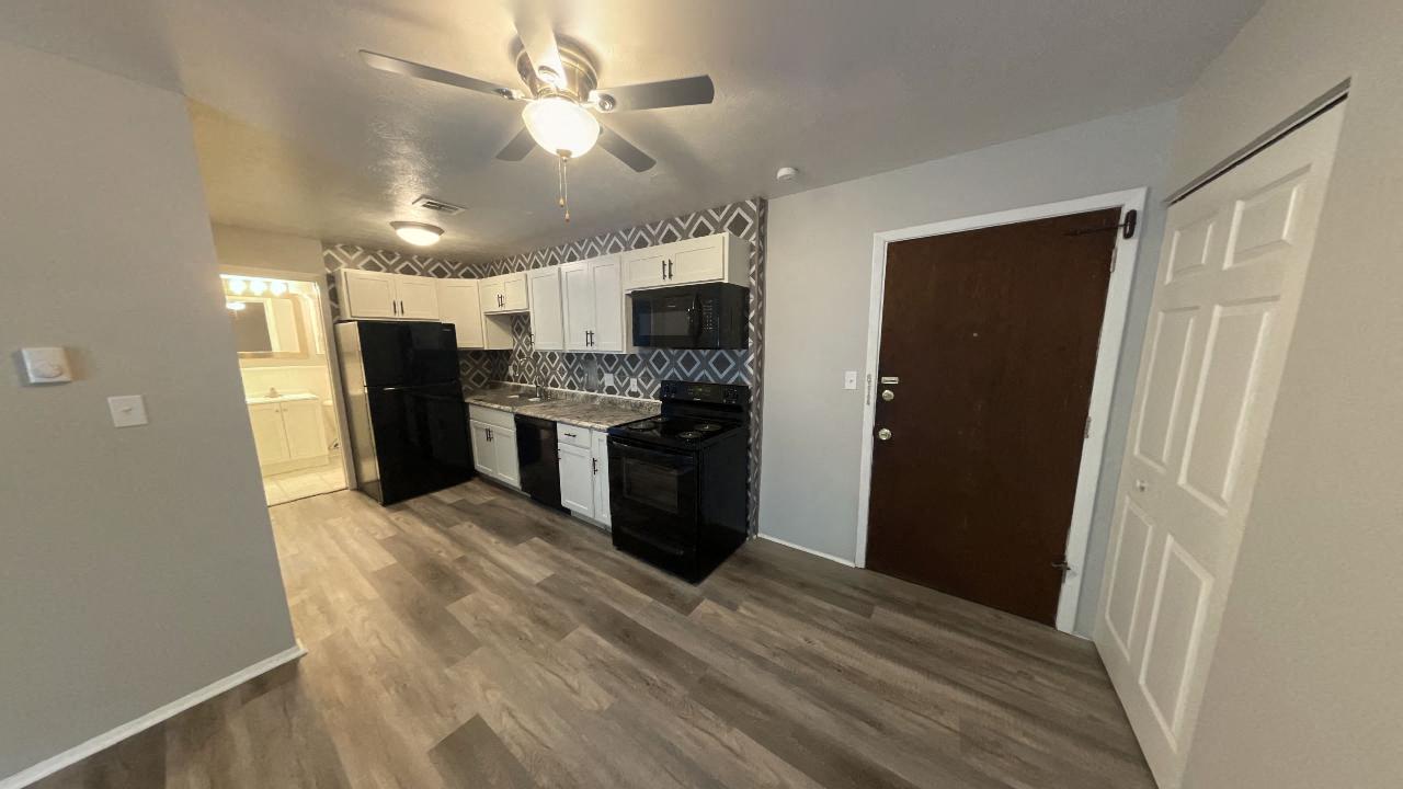 44240 Apartments Jordan Court Apartments