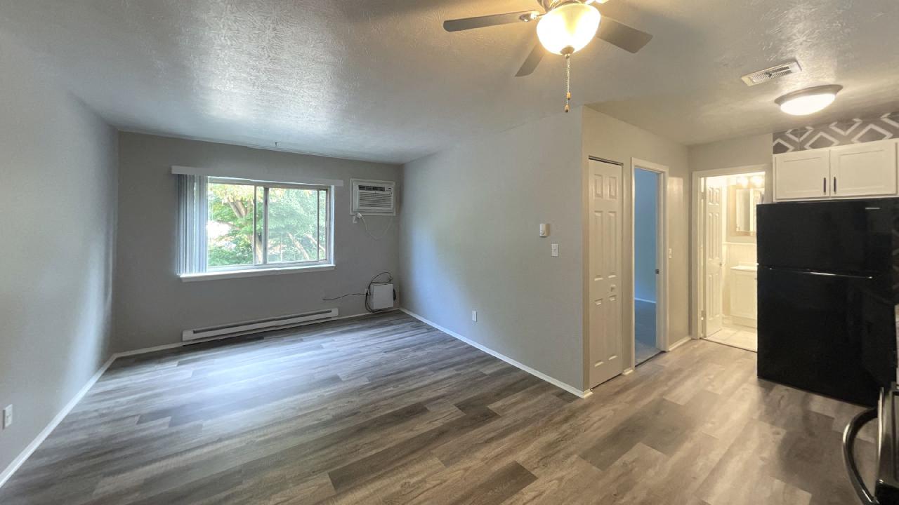 44240 Apartments Jordan Court Apartments