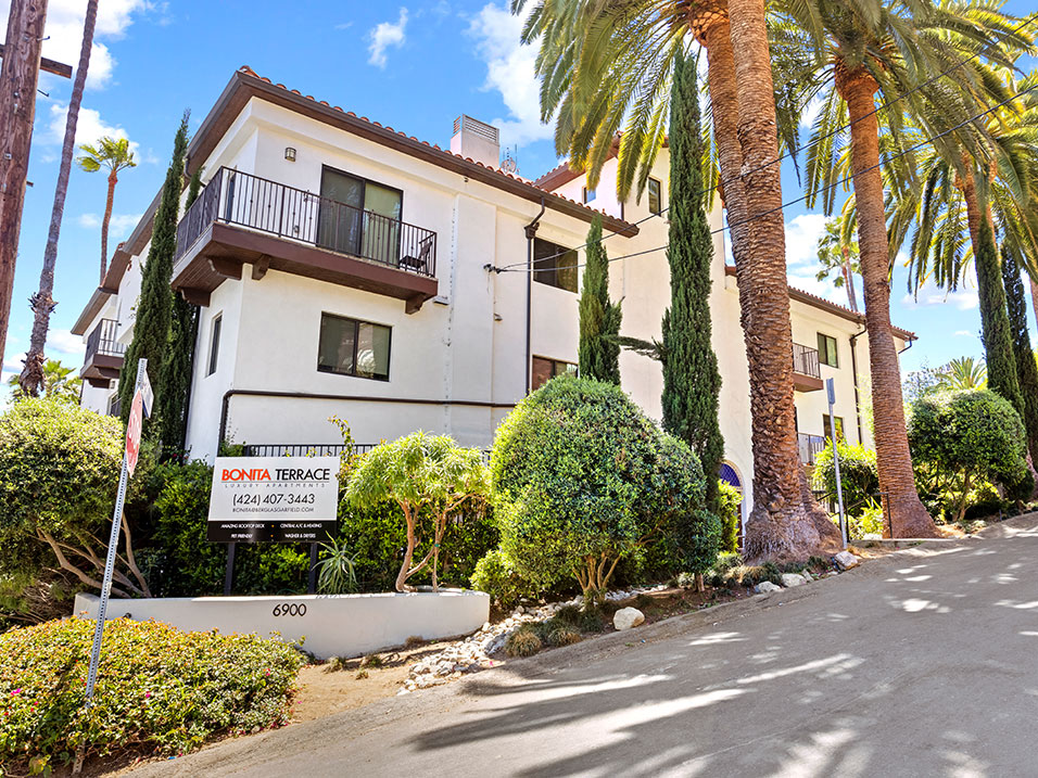 Front entrance of Bonita Terrace Apartments.