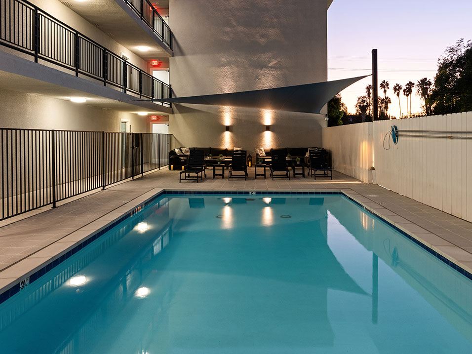 Beautiful swimming pool at Catalina Apartments.