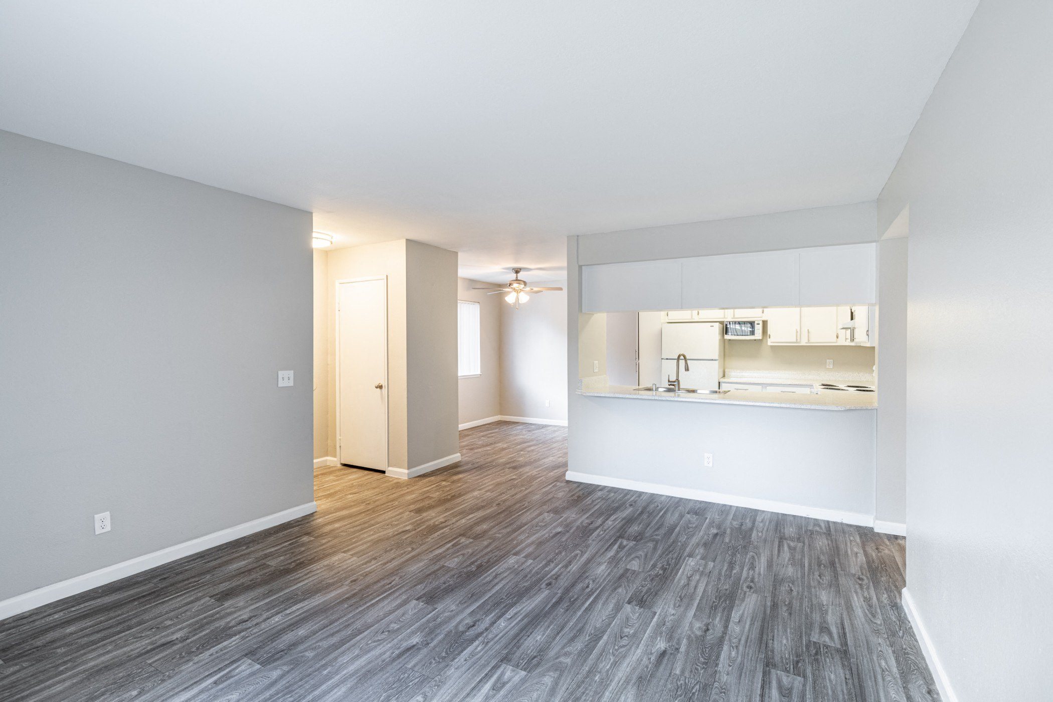 Photos and Video of Granada Villas in Lancaster, CA