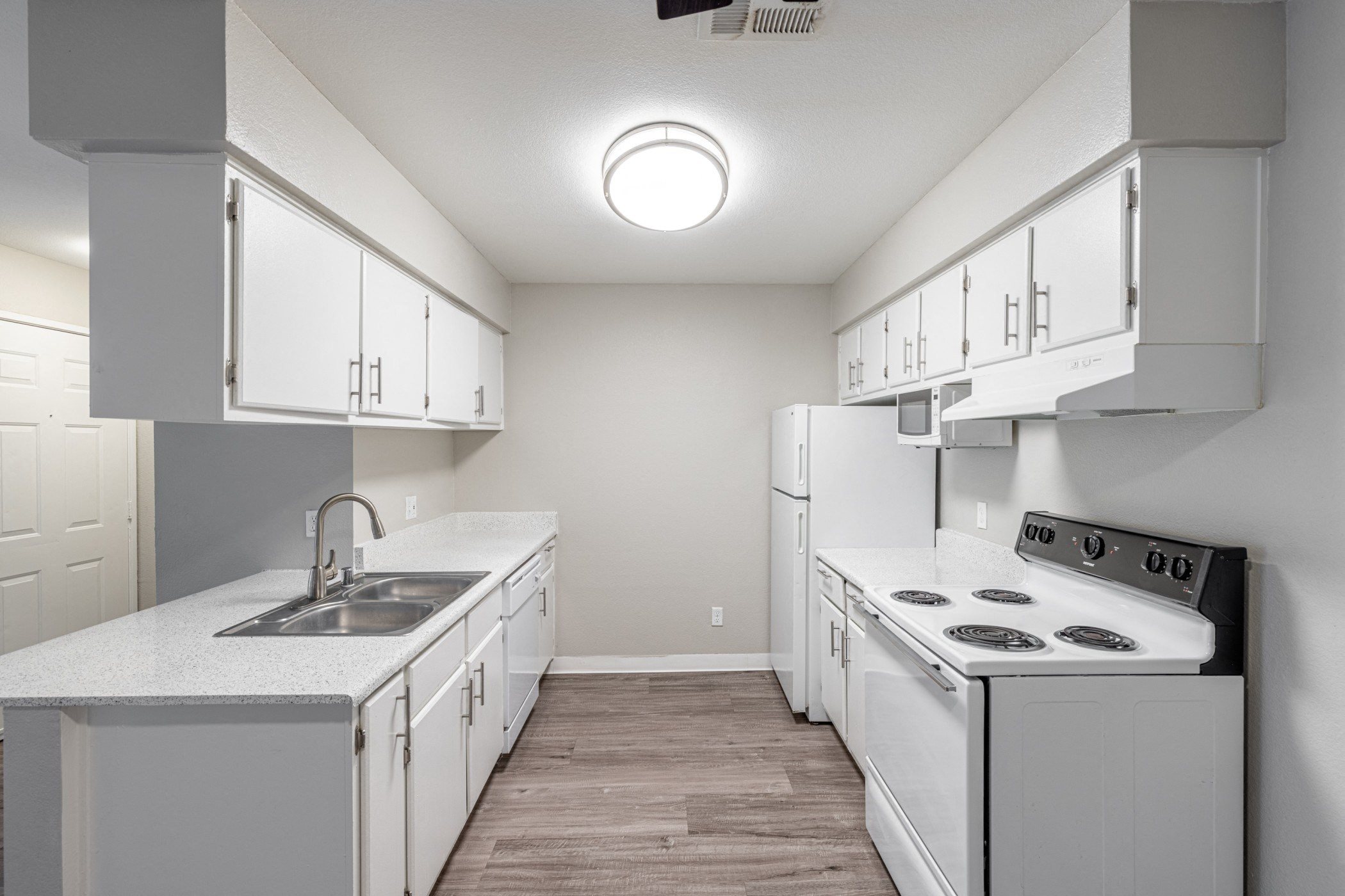 Photos and Video of Granada Villas in Lancaster, CA