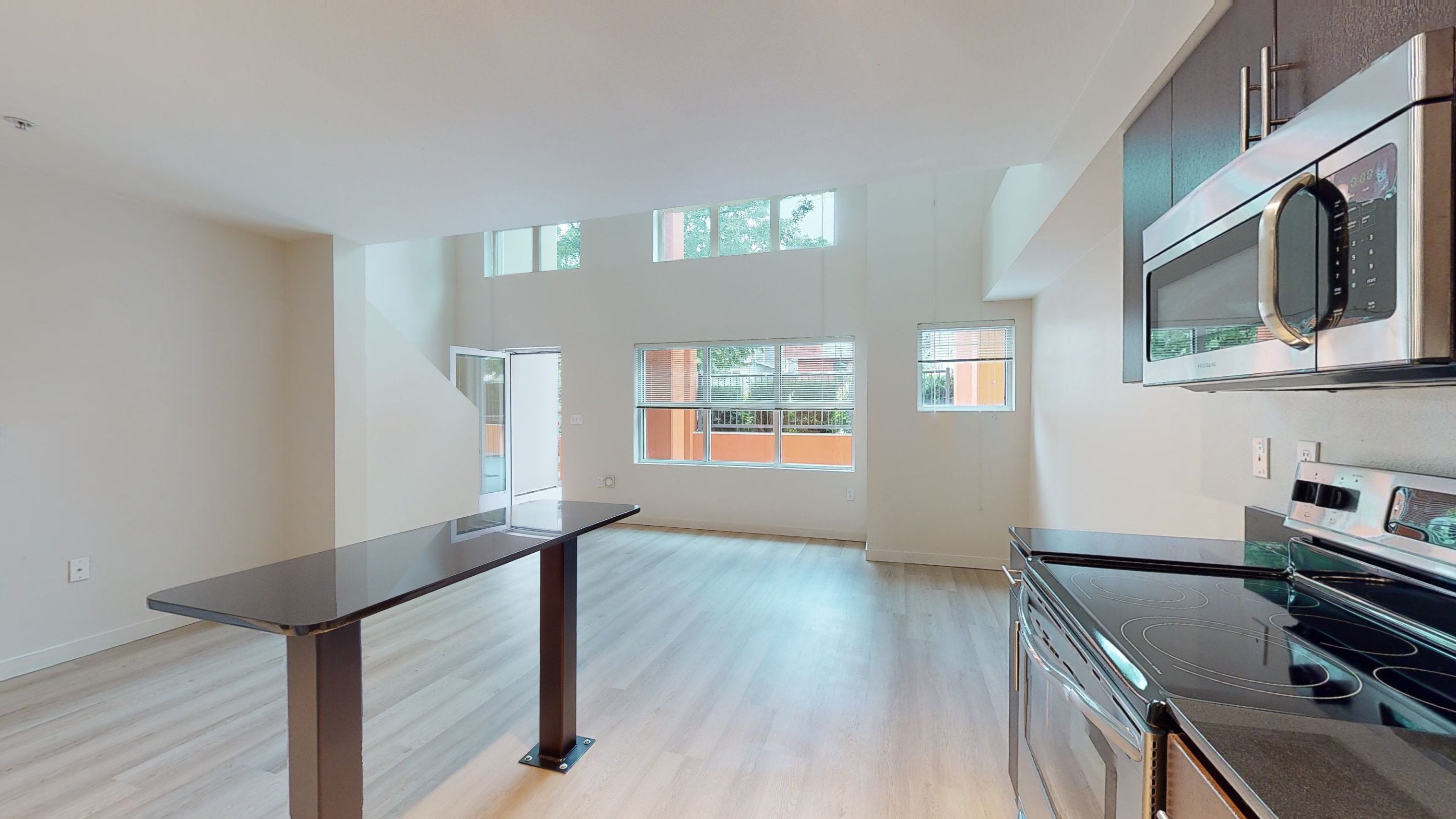 1 Bed 1.5 Bath