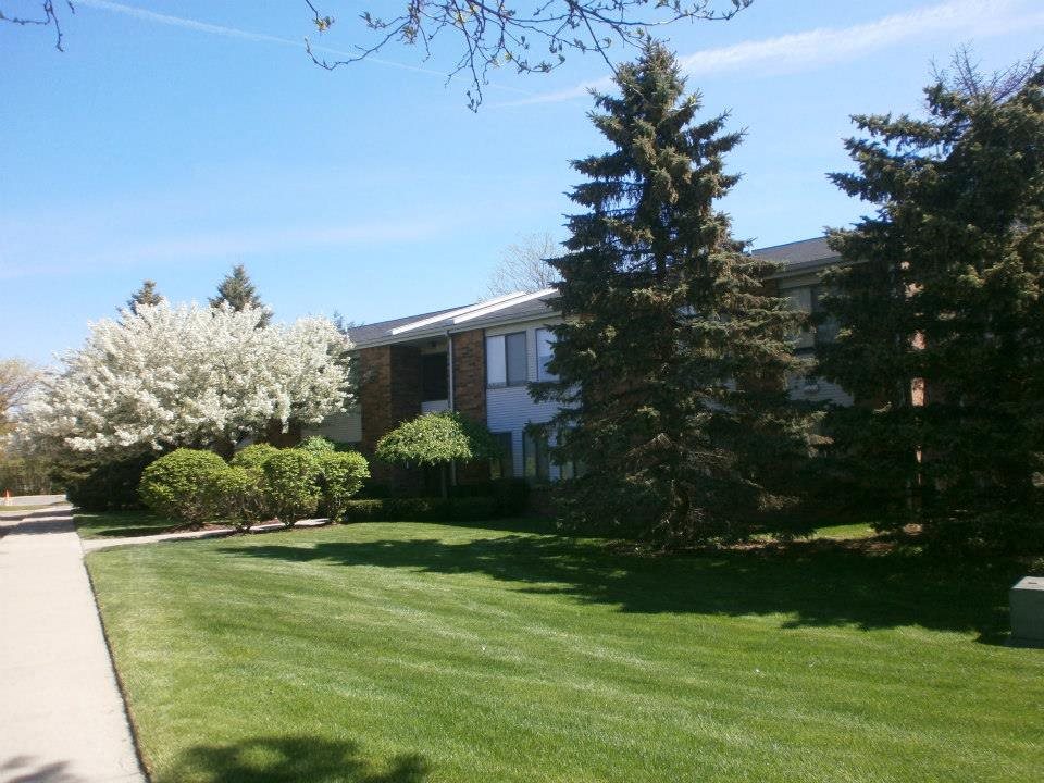 Photos and Video of Hickory Square Apartments in Imlay City, MI
