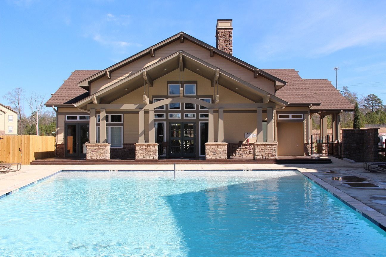 Photos and Video of River Park Apartments in MS