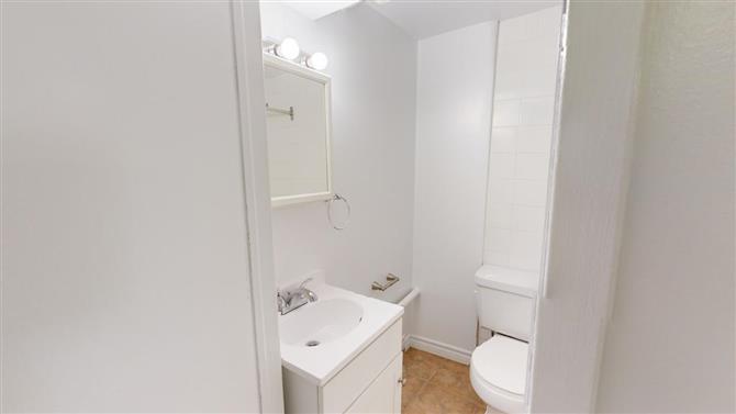 Image of 425 Elgin - Plan C