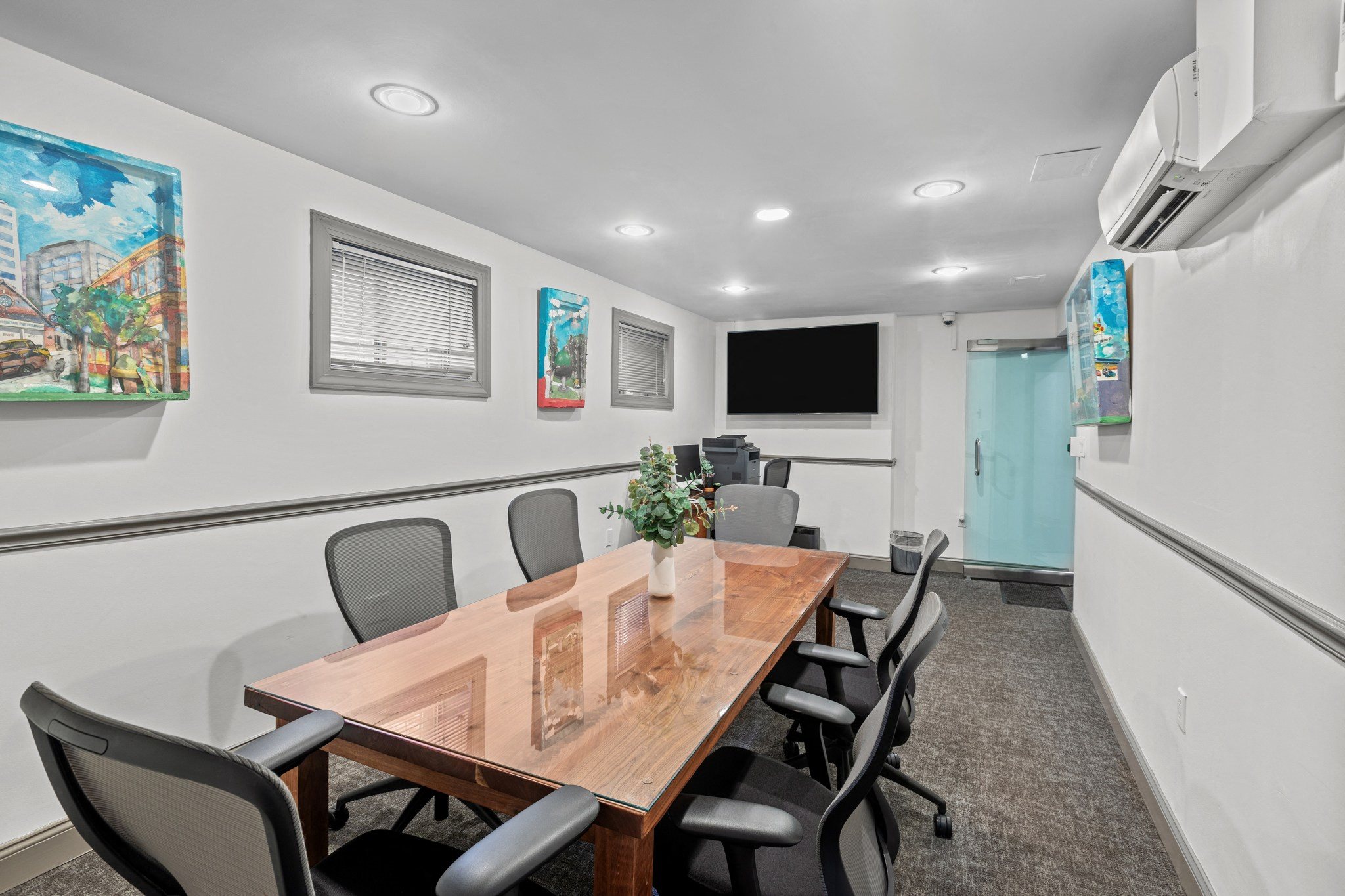 Rock Creek Spring Apartments conference room