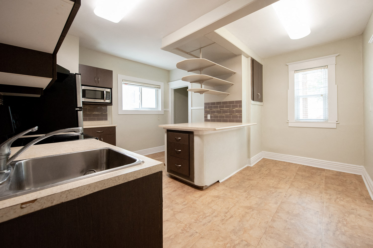 378 Stradbrook Duplex House Rental