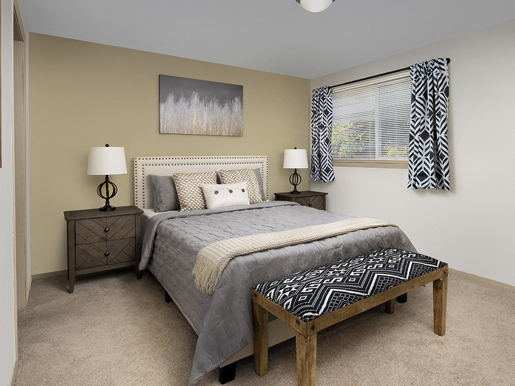 Rivergreens Apartments - Bedroom