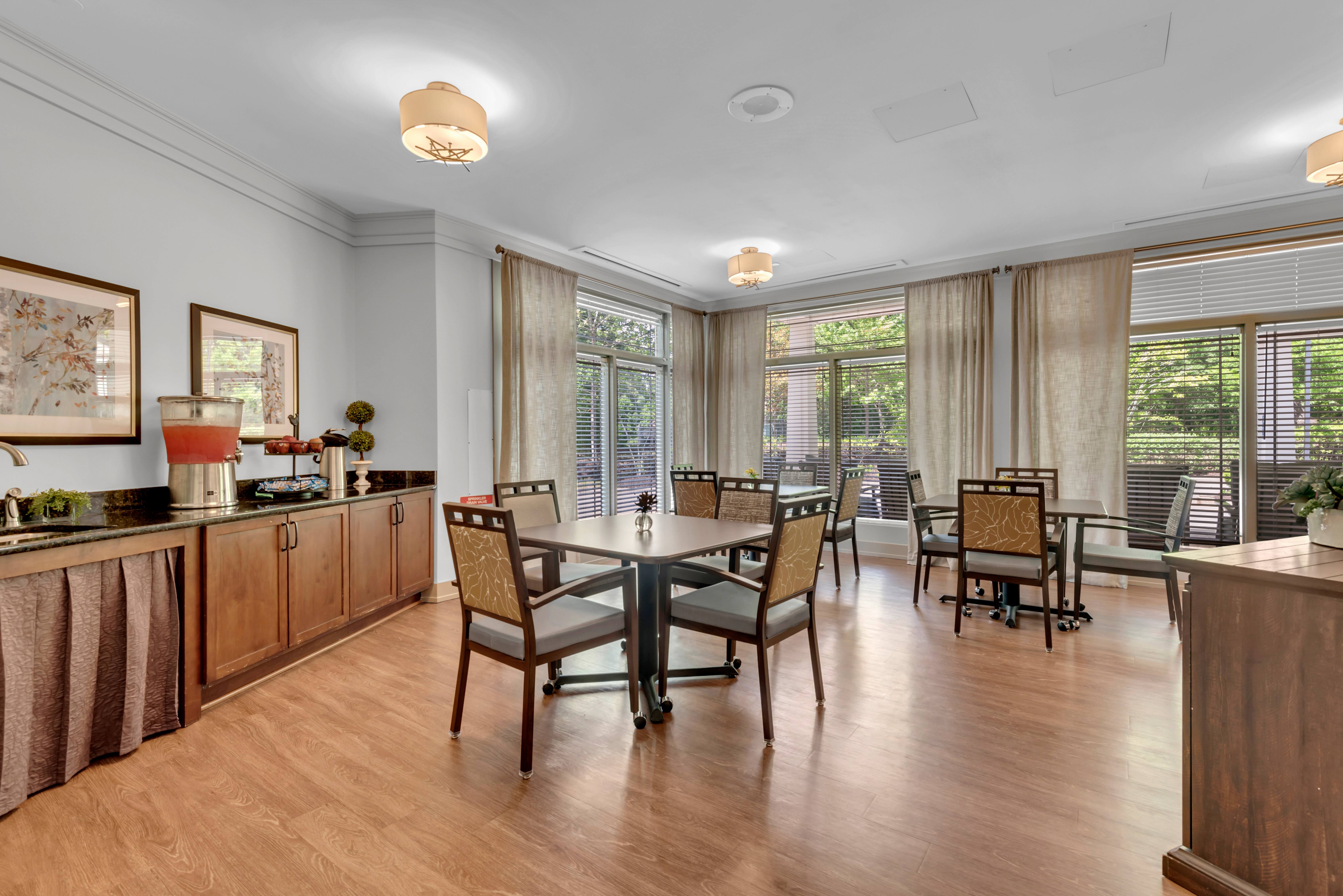 Elegant Dining Space at Spring Arbor of Severna Park, Maryland